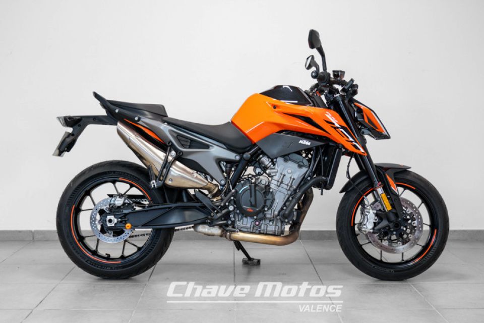 KTM 790 DUKE 4
