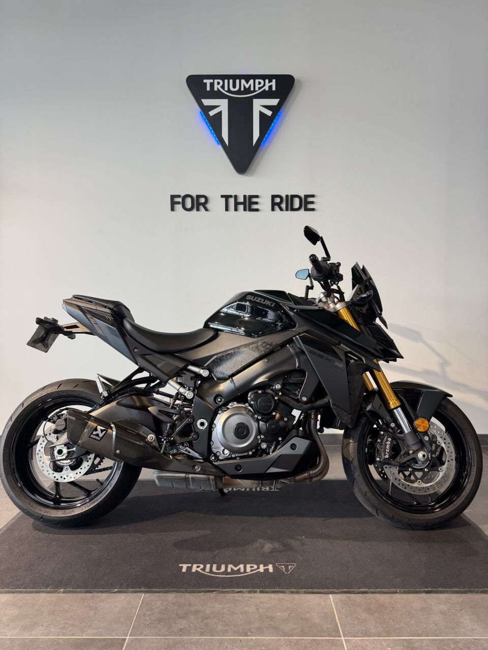 SUZUKI GSX-S 1000 ABS 4