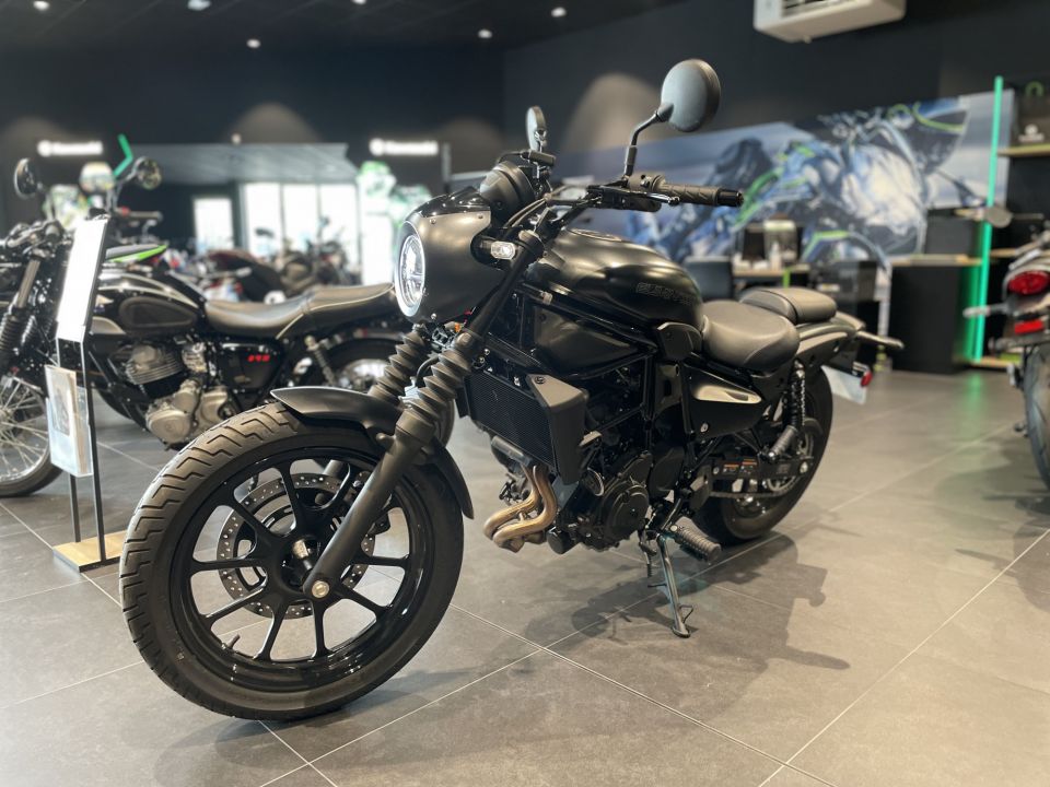 KAWASAKI Eliminator 500 SE 4