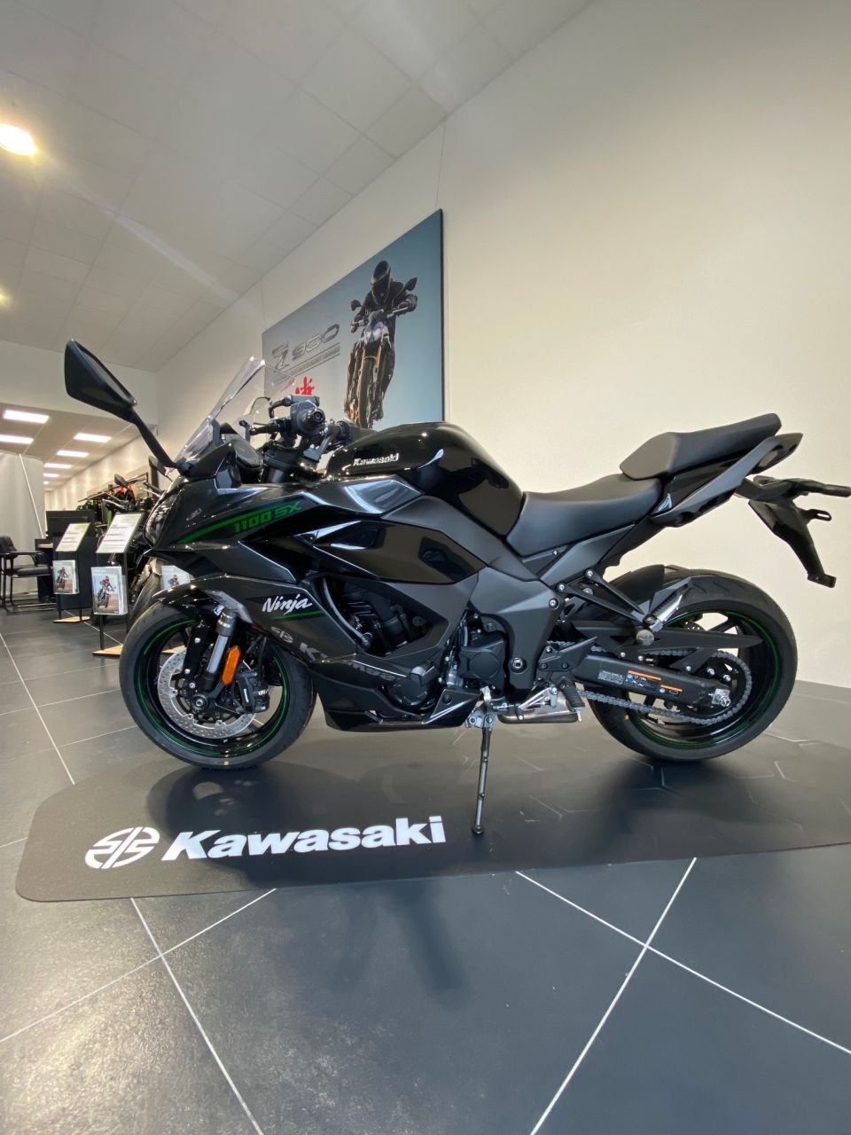 KAWASAKI NINJA 1100 SX 4