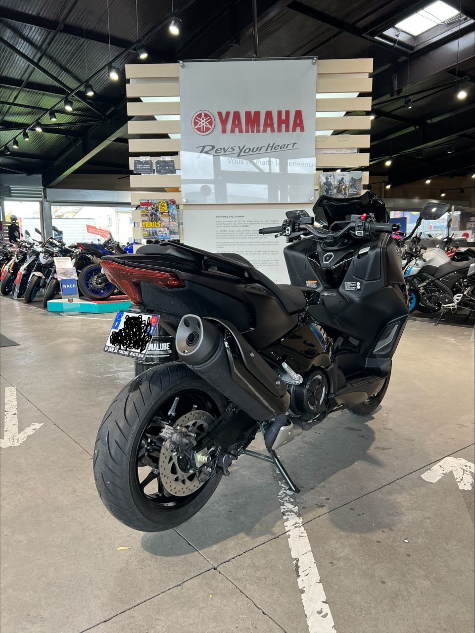 YAMAHA XP T-MAX 560 TECH MAX 4