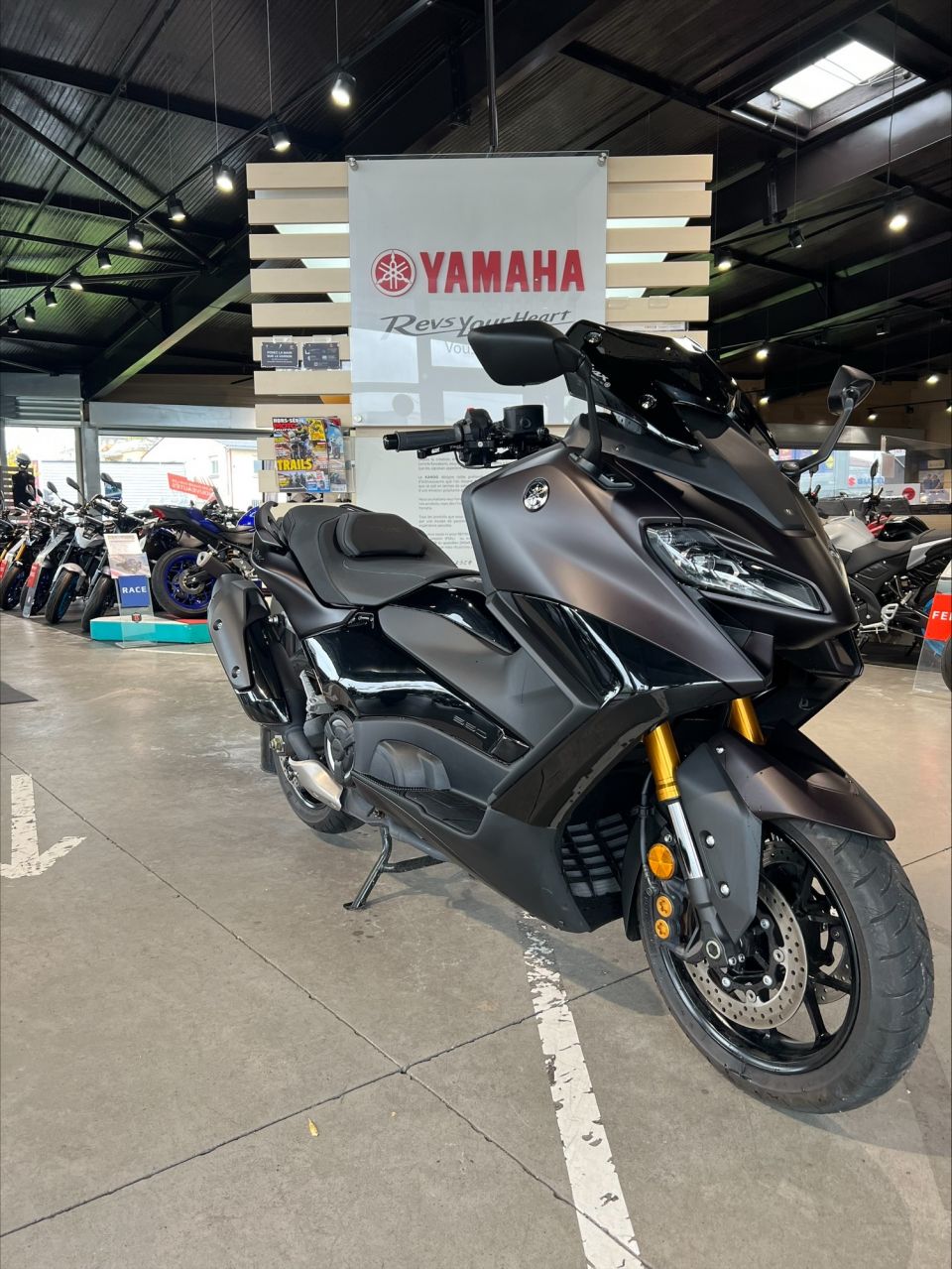 YAMAHA XP T-MAX 560 TECH MAX 4