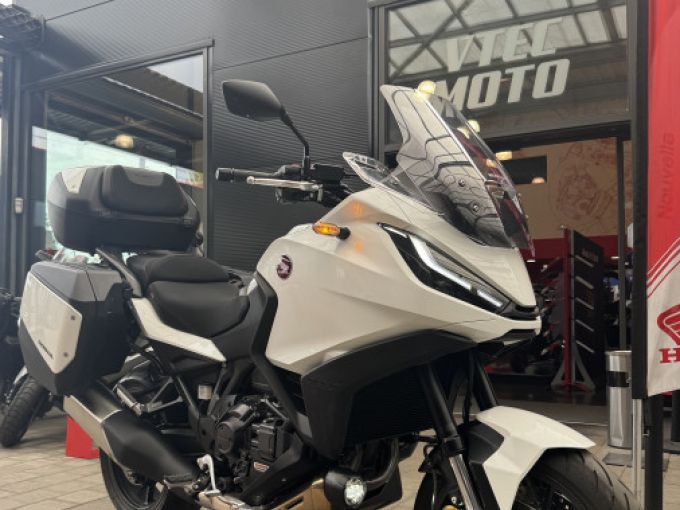 HONDA NT1100 DCT 4