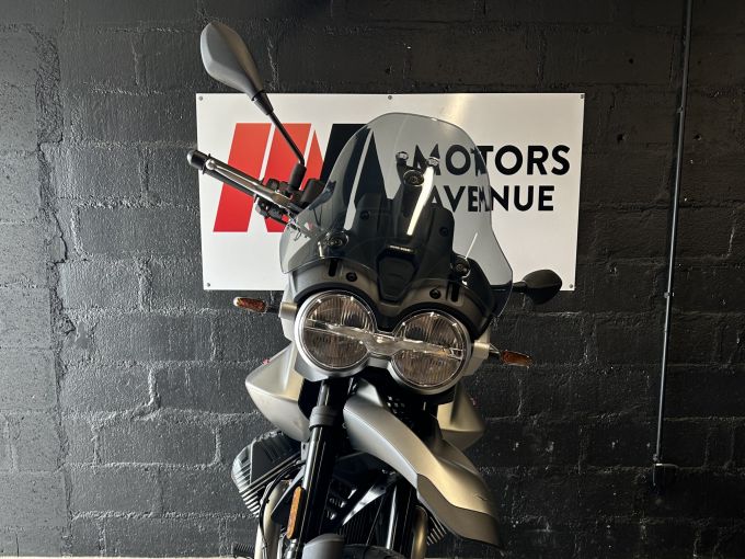MOTO GUZZI V85 STRADA 4
