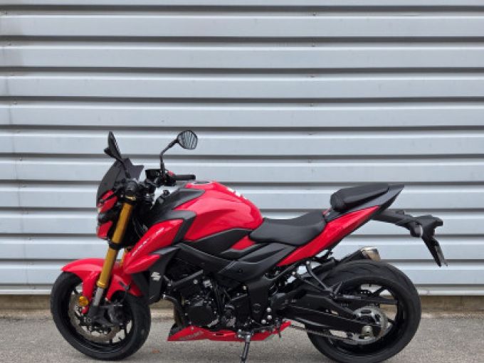 SUZUKI GSX-S 750 4