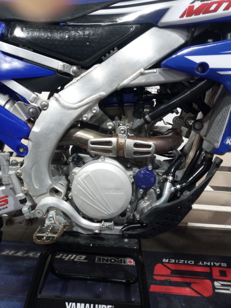 YAMAHA 250 YZF 2023 4