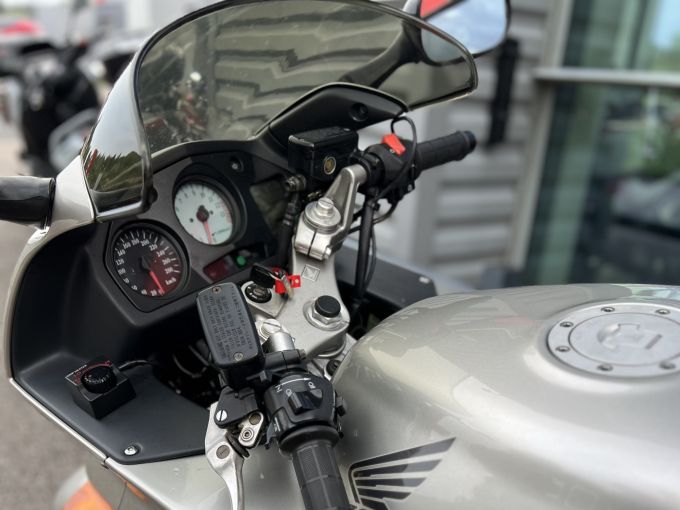 HONDA VFR 800 F 4
