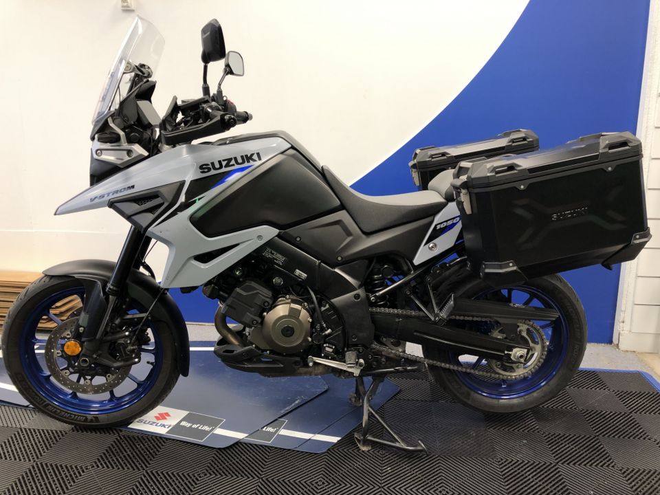 SUZUKI DL V-STROM 1050DE 4