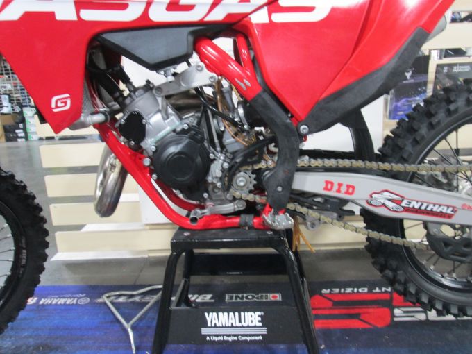 GASGAS 125 MC 2021 4