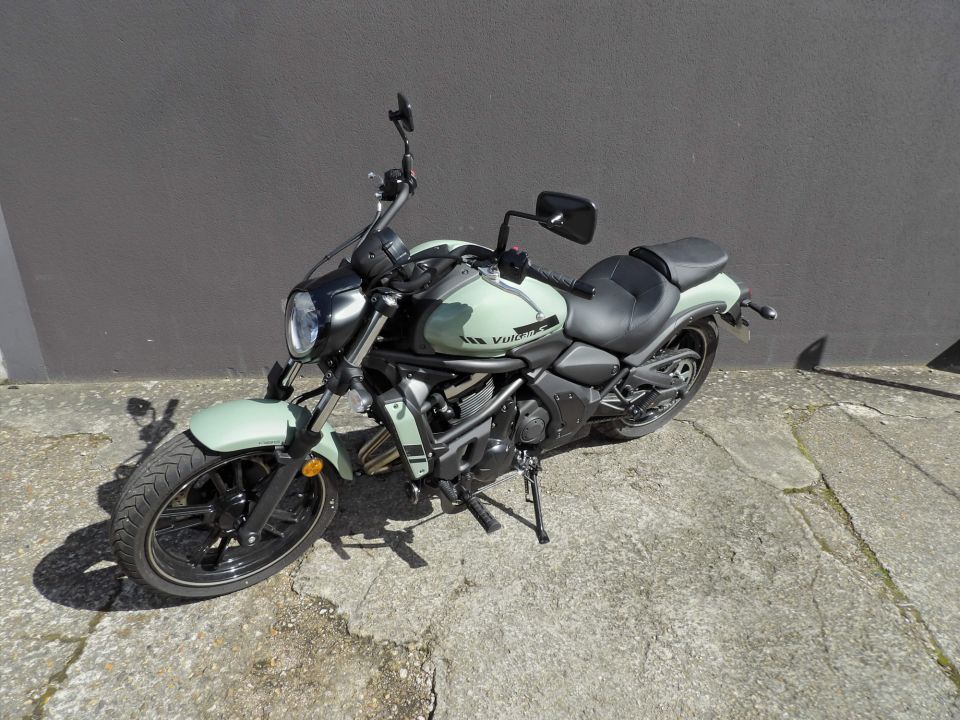 KAWASAKI VULCAN 650 S 4