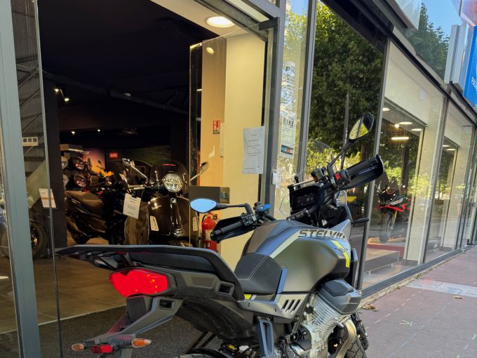 MOTO GUZZI STELVIO 1100 4