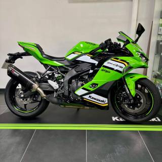 KAWASAKI NINJA ZX-4 RR - 2025