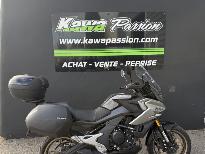 CF MOTO MT700 4