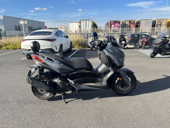 YAMAHA XMAX 125 TECH MAX 4