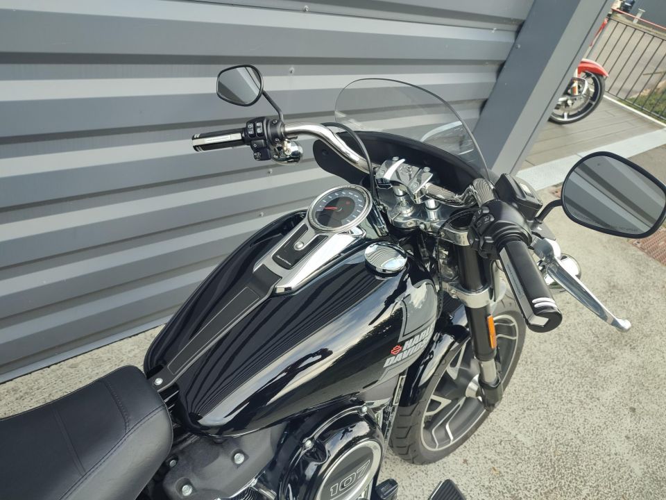 HARLEY-DAVIDSON SOFTAIL SPORT GLIDE 1745 4