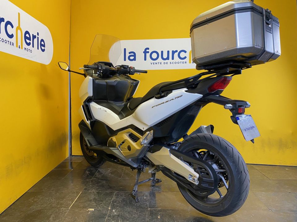 HONDA NSS FORZA 750 4