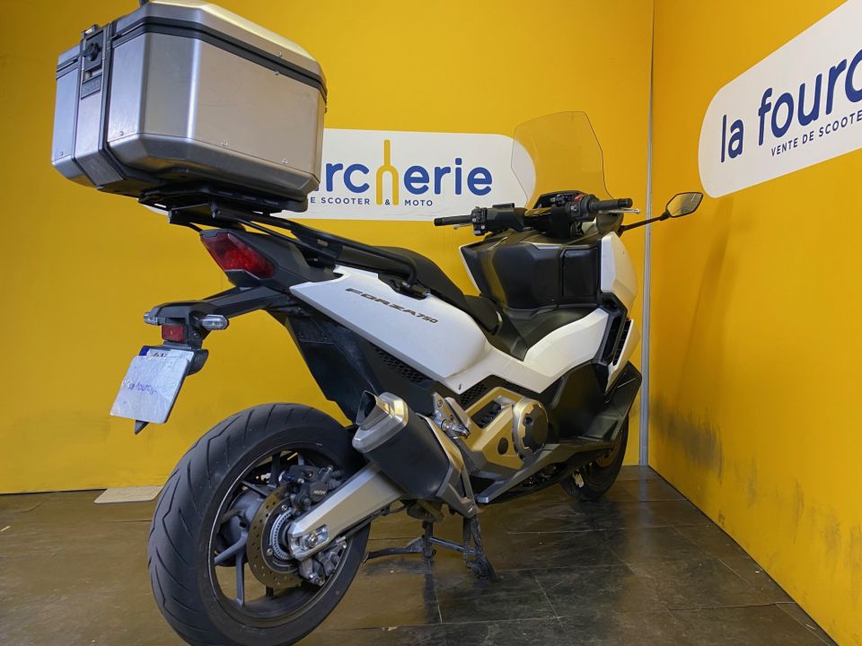 HONDA NSS FORZA 750 4