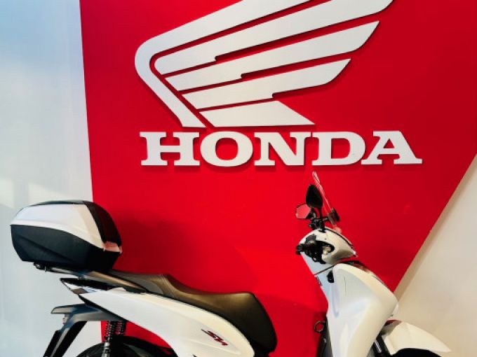 HONDA SH125i 4