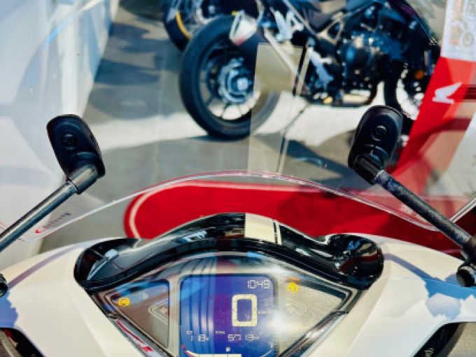 HONDA SH125i 4
