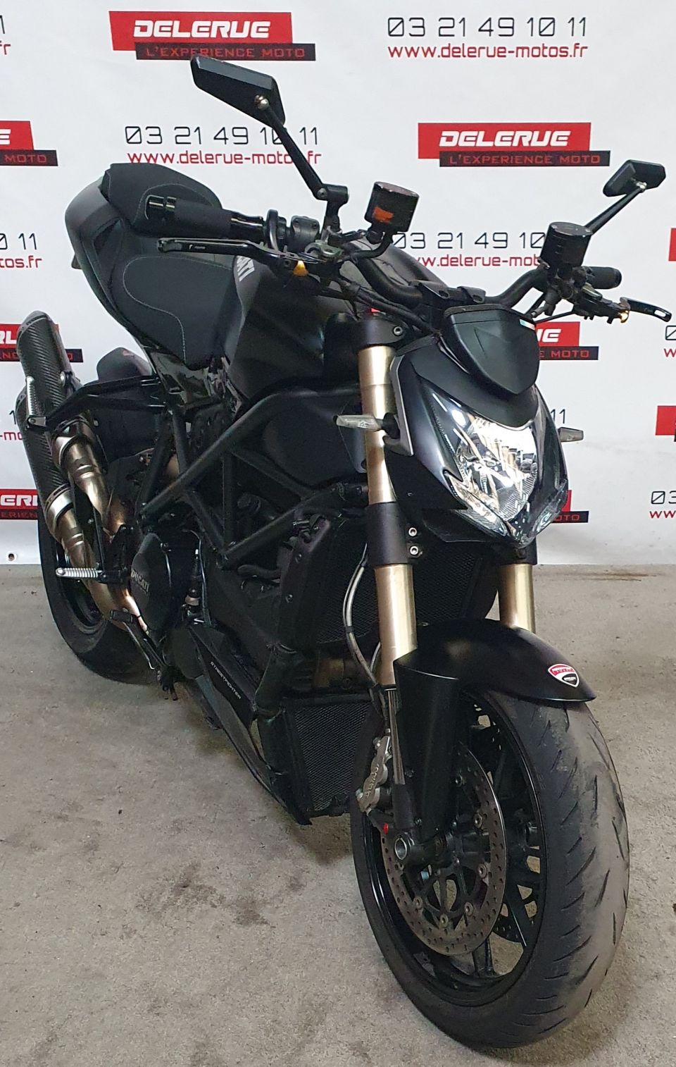 DUCATI STREETFIGHTER 4