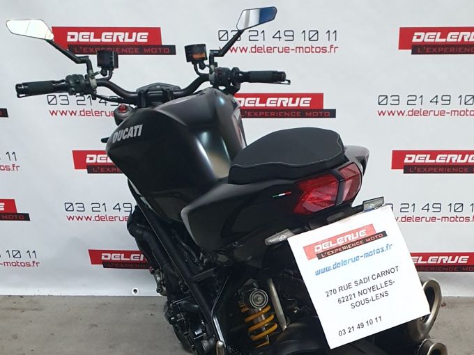 DUCATI STREETFIGHTER 4