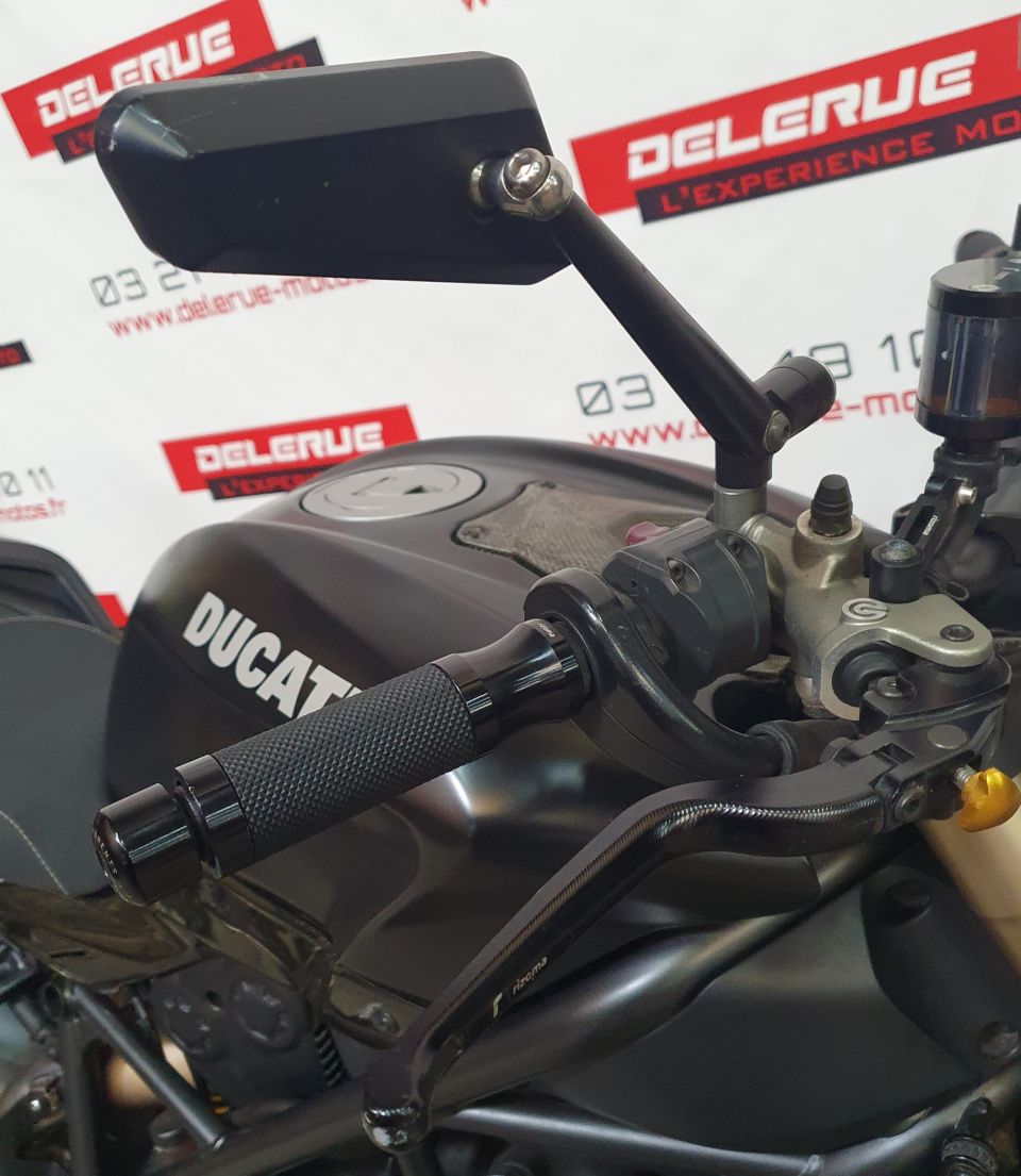 DUCATI STREETFIGHTER 4