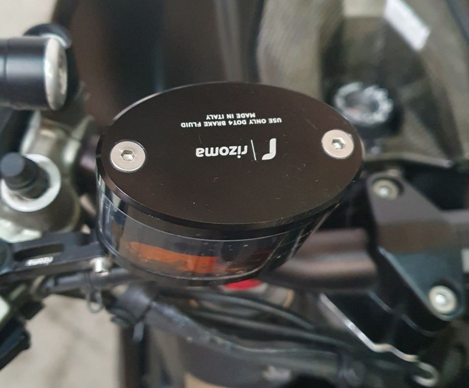 DUCATI STREETFIGHTER 4