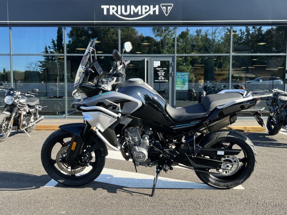 CF MOTO 800 MT Sport 4