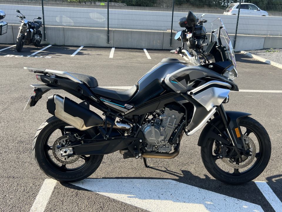 CF MOTO 800 MT Sport 4