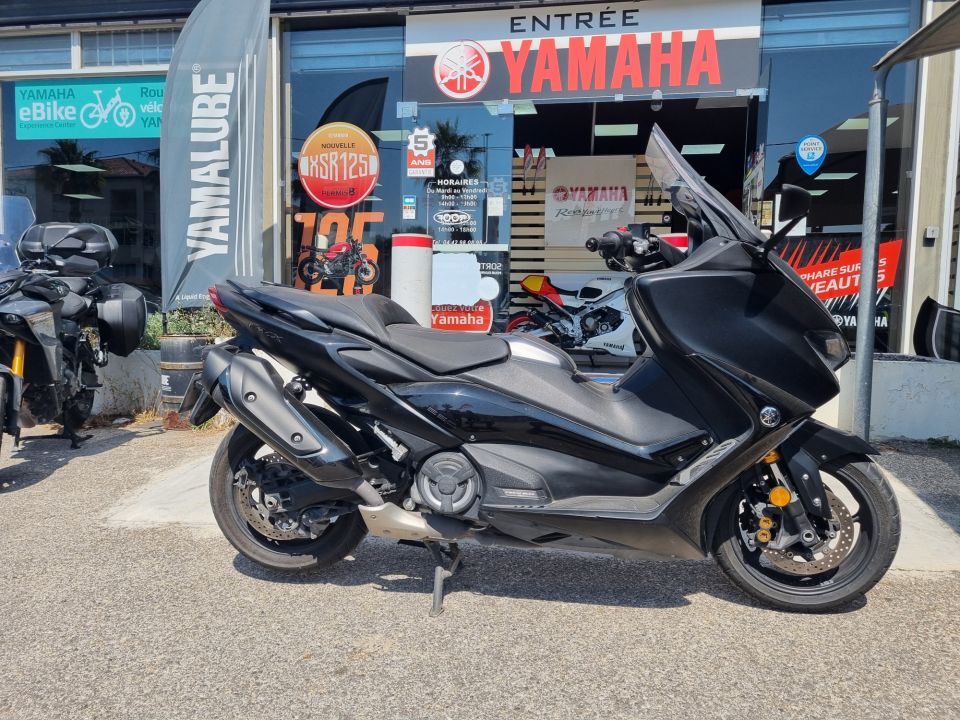 YAMAHA XP T-MAX 560 TECH MAX 4