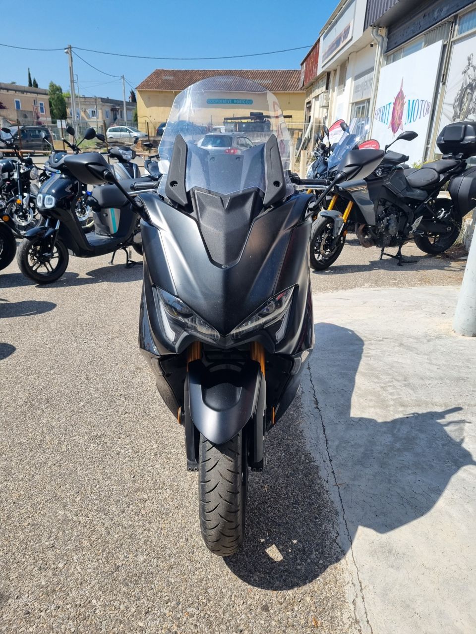 YAMAHA XP T-MAX 560 TECH MAX 4