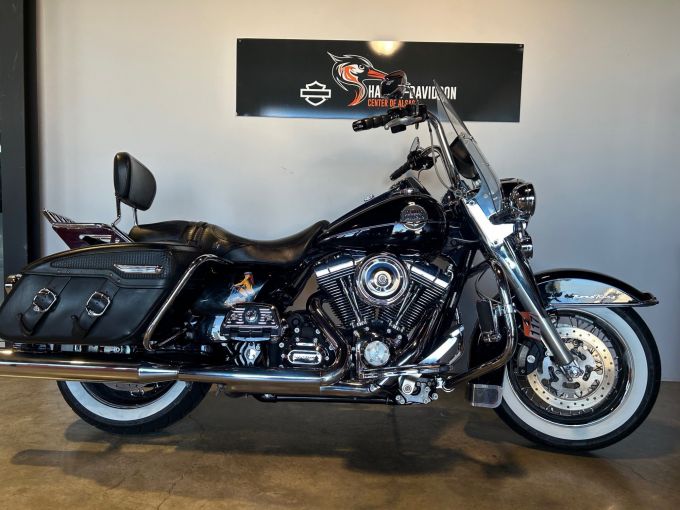 HARLEY-DAVIDSON TOURING ROAD KING 1584 CLASSIC 4