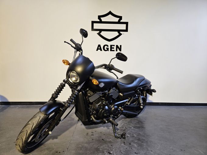 HARLEY-DAVIDSON STREET 750 4