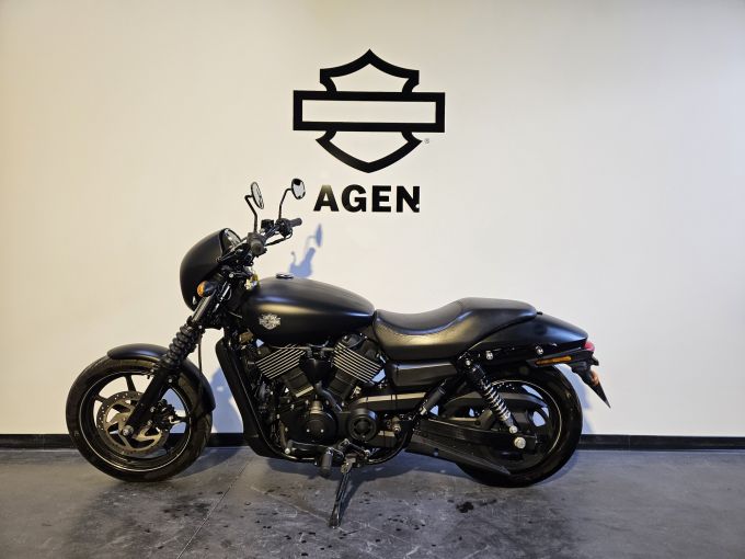 HARLEY-DAVIDSON STREET 750 4