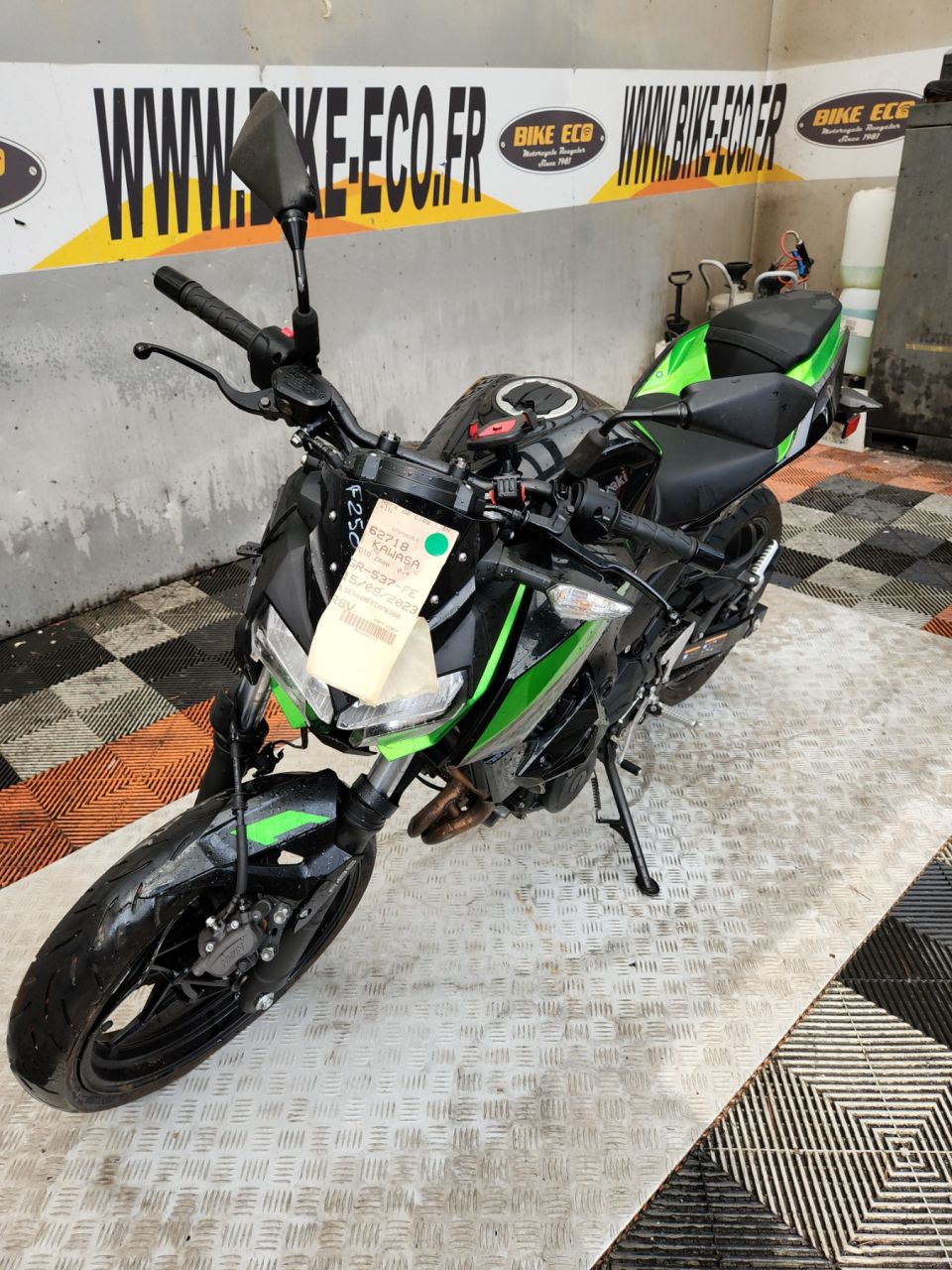 KAWASAKI Z400 4