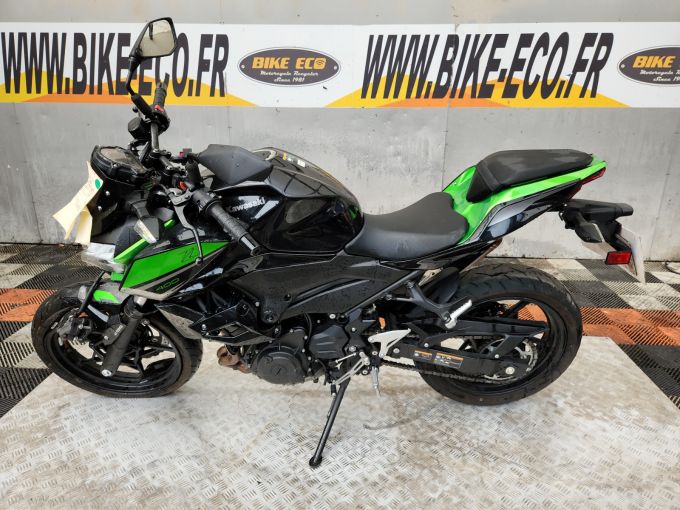 KAWASAKI Z400 4
