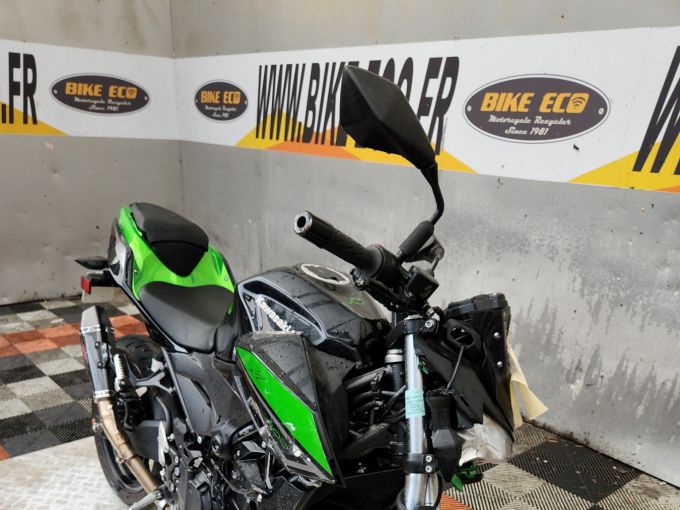 KAWASAKI Z400 4