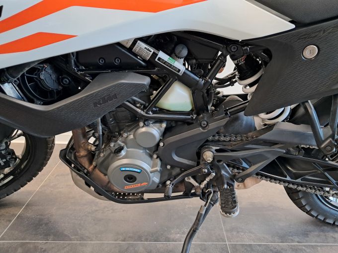 KTM 390 ADVENTURE 4