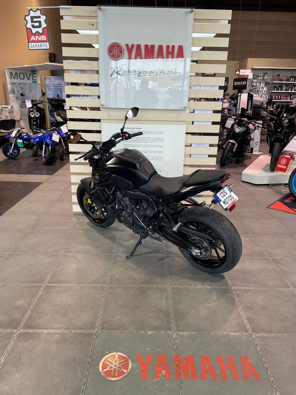 YAMAHA MT-07 (47.5CV) 4
