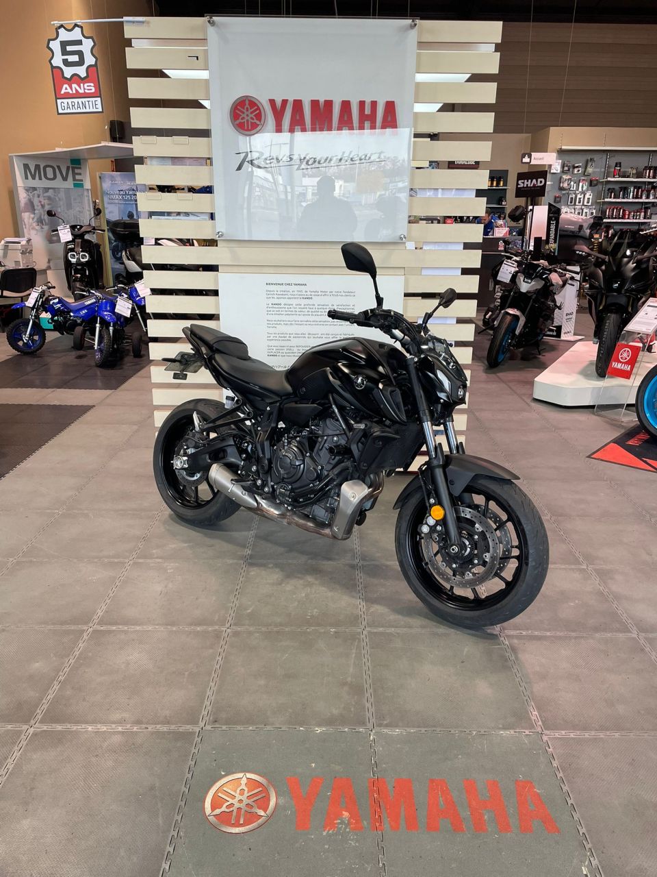 YAMAHA MT-07 (47.5CV) 4