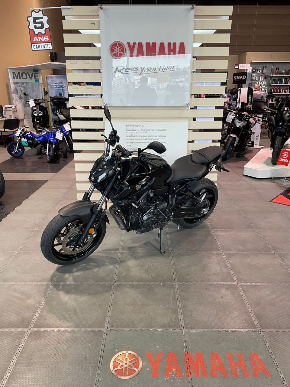 YAMAHA MT-07 (47.5CV) 4