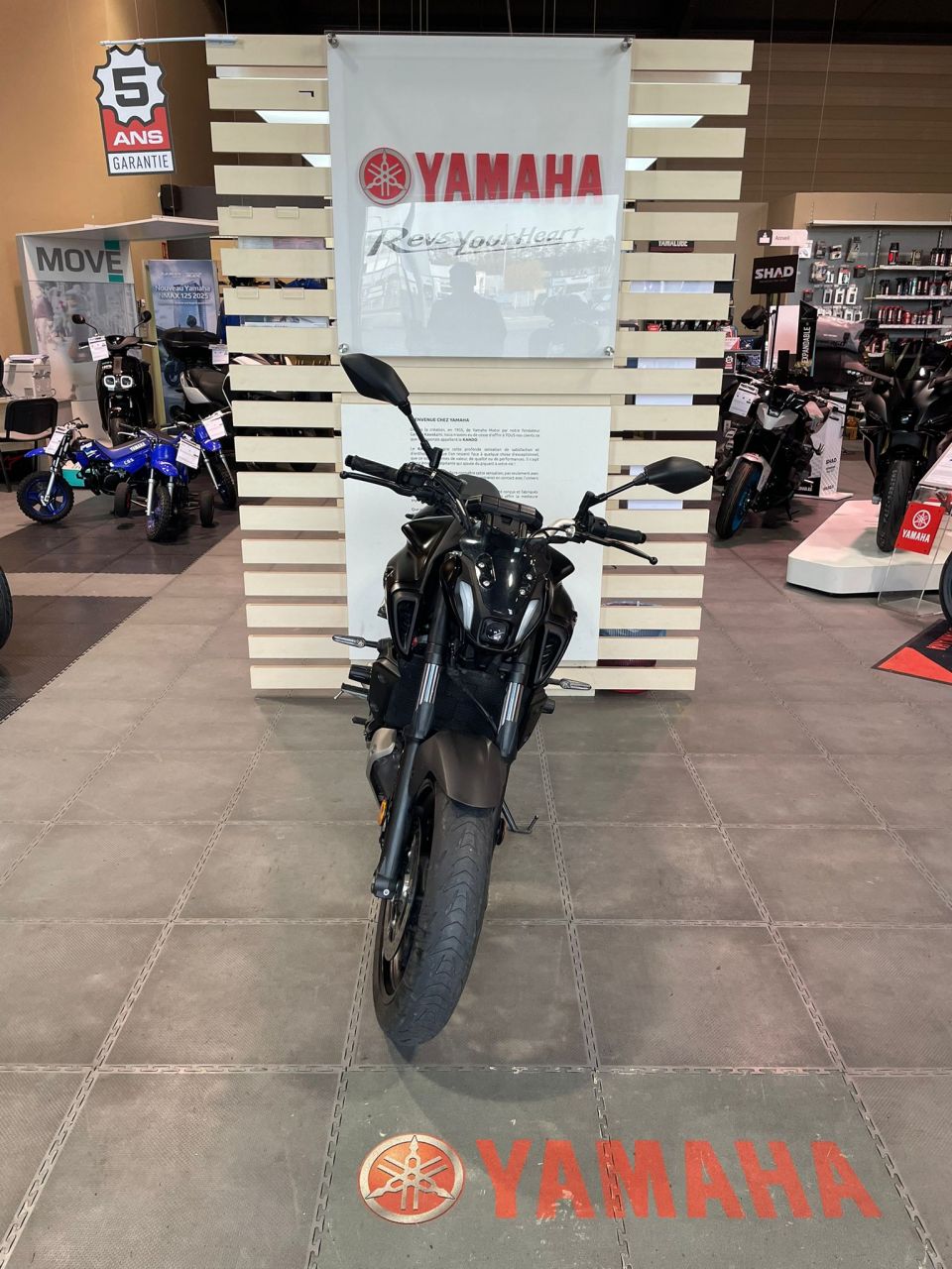 YAMAHA MT-07 (47.5CV) 4
