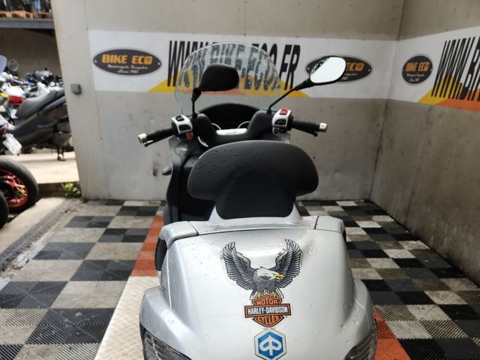 PIAGGIO MP3 250 LT 4