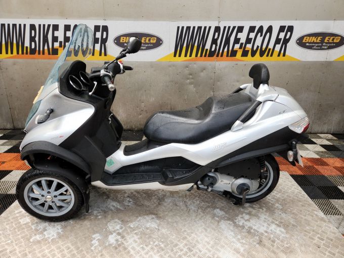 PIAGGIO MP3 250 LT 4
