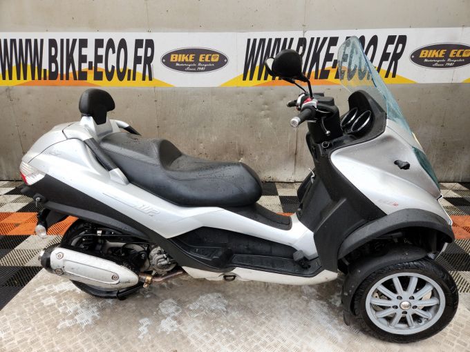PIAGGIO MP3 250 LT 4
