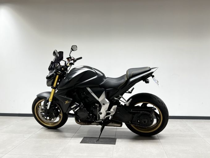 HONDA CB 1000 R 4