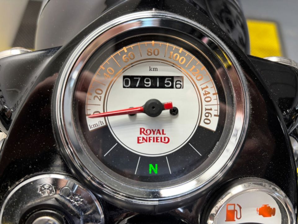 ROYAL ENFIELD CLASSIC 4