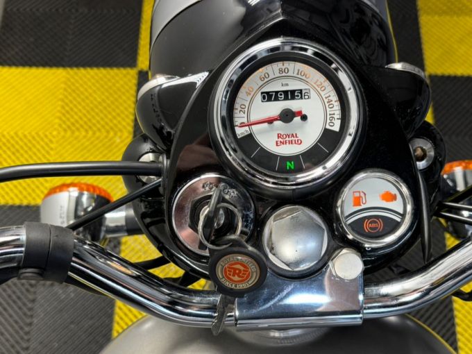 ROYAL ENFIELD CLASSIC 4
