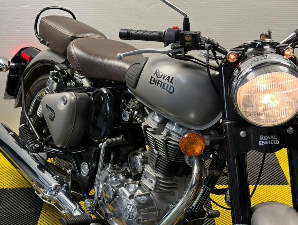 ROYAL ENFIELD CLASSIC 4