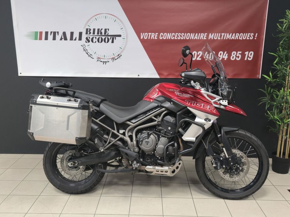 TRIUMPH TIGER 800 XCA 4